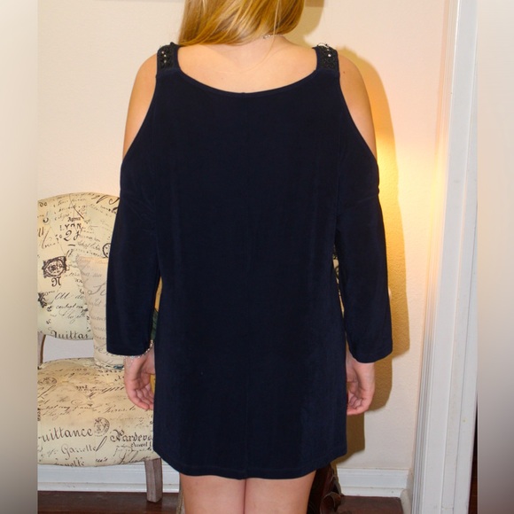 travelers by chicos navy spandex top with shoulders cut out size 2X - Picture 2 of 5